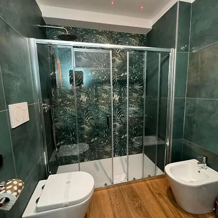 Wild Luxury Roma
